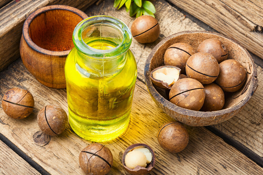 Macadamiaöl (Macadamia Integrifolia Seed Oil), ein Wirkstoff der LOMBAGINE Pflege